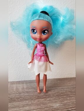 Bright Fairy Friends 6.5 inch Blue-Haired Kids Fashion Doll